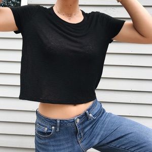 Aero crop top
